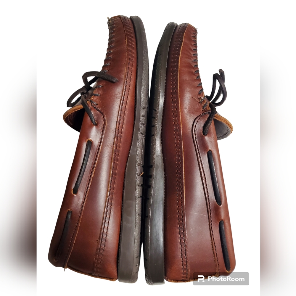 Minnetonka Leather Shoes - Picture 6 of 12